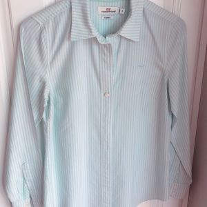 Vineyard Vines Classic Oxford Size 0